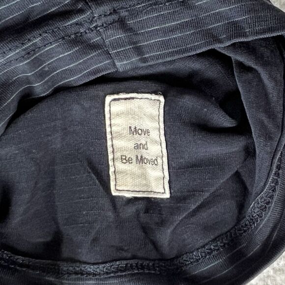 Vuori Shirt Men Ink Navy Blue Stripe Linear Tech Performance Short Sleeve Tee S - Picture 6 of 10